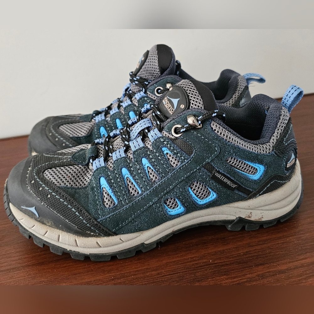 PACIFIC MOUNTAIN Womens Waterproof Hiking Shoes